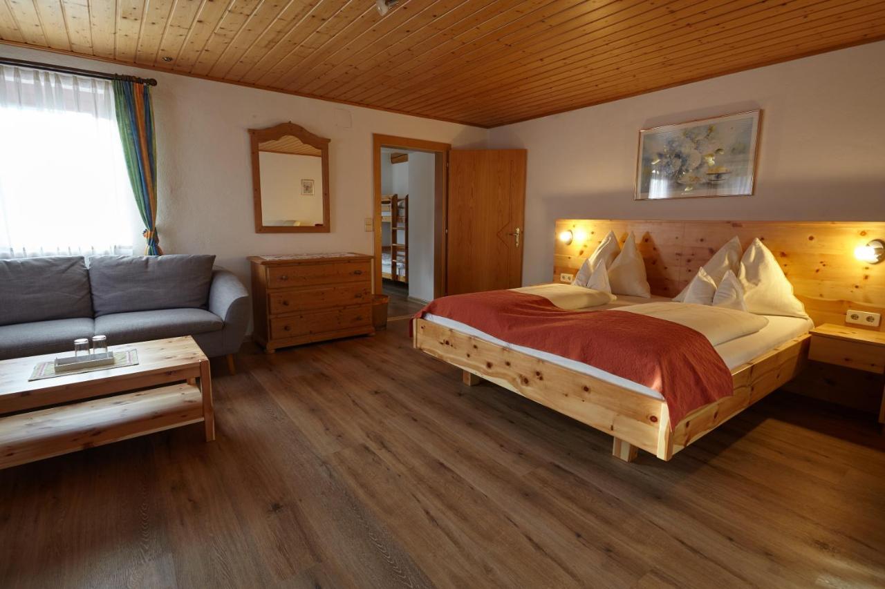 Sportbauernhof - Gasthaus Hochalmblick Krems in Kaernten Kültér fotó