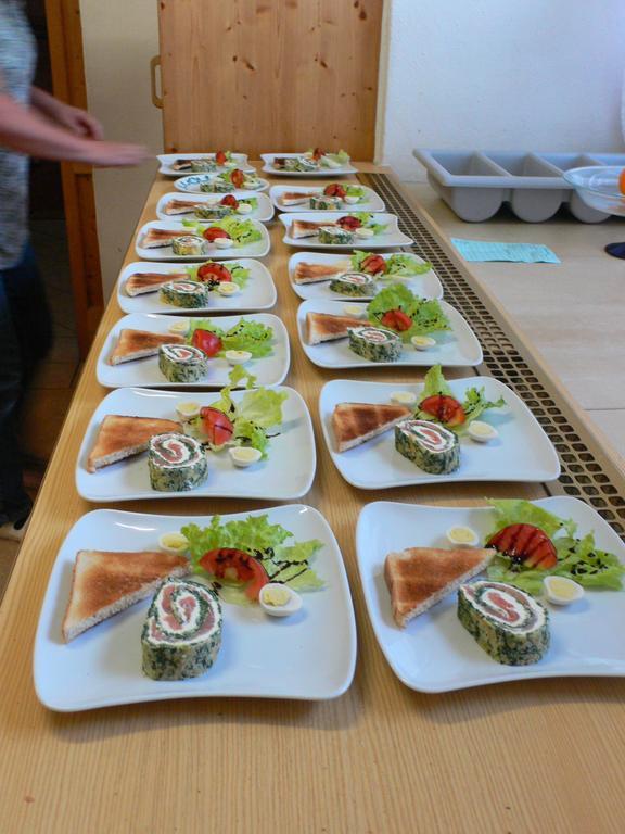 Sportbauernhof - Gasthaus Hochalmblick Krems in Kaernten Kültér fotó