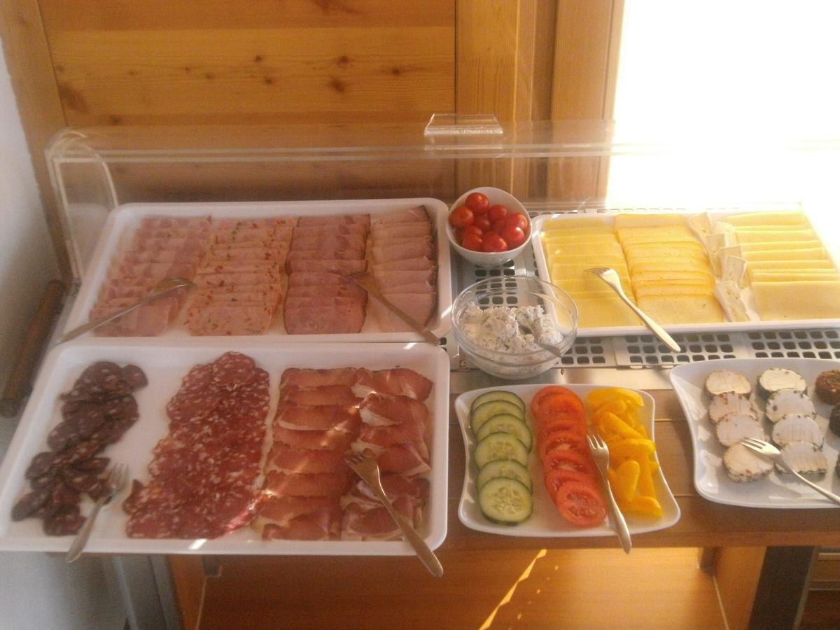 Sportbauernhof - Gasthaus Hochalmblick Krems in Kaernten Kültér fotó